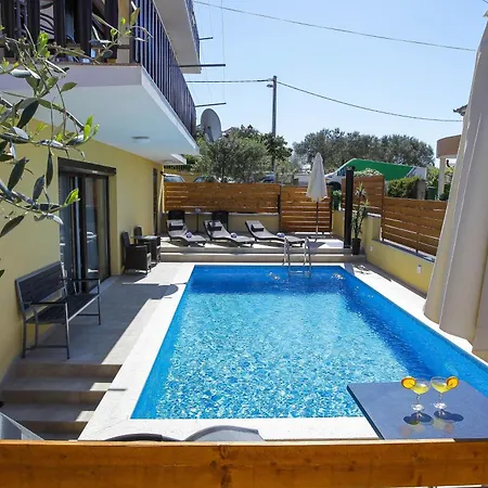 With Swimming Pool - 6128 * ザダル